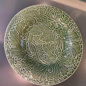 Bordallo Pinheiro Large Green Squash Leaf Vine Plates Charger 12.25"  Embossed